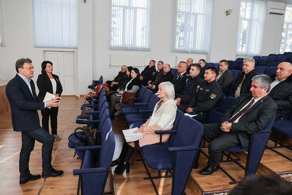 Prim-ministrul Dorin Recean s-a întâlnit la Briceni cu autoritățile publice locale și serviciile desconcentrate