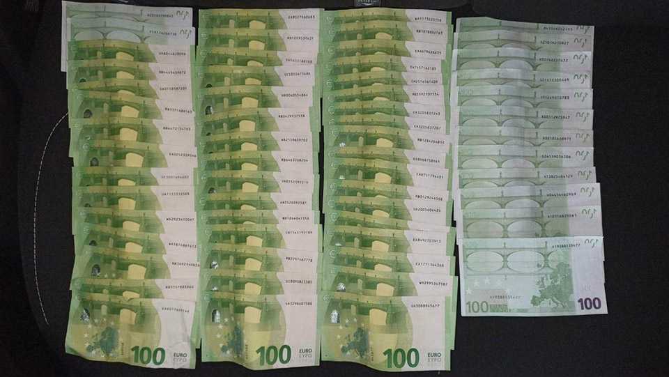 CNA a descins cu percheziții la ASP: Șase angajați, reținuți de oamenii legii