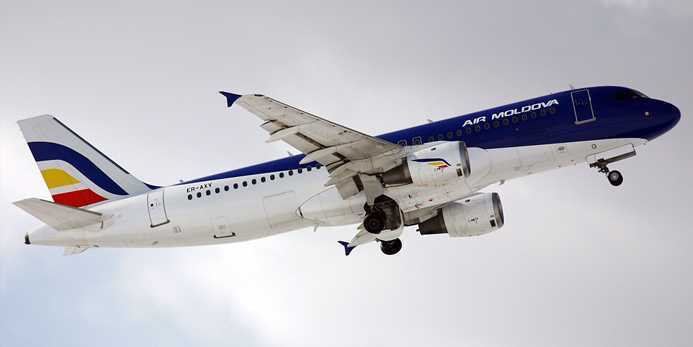 A fost lansată cursa aeriană Chișinău - Baku