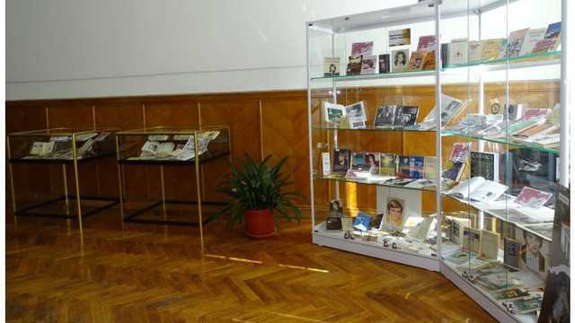 O expoziție dedicată lui Nichita Stănescu a fost deschisă la Biblioteca Națională