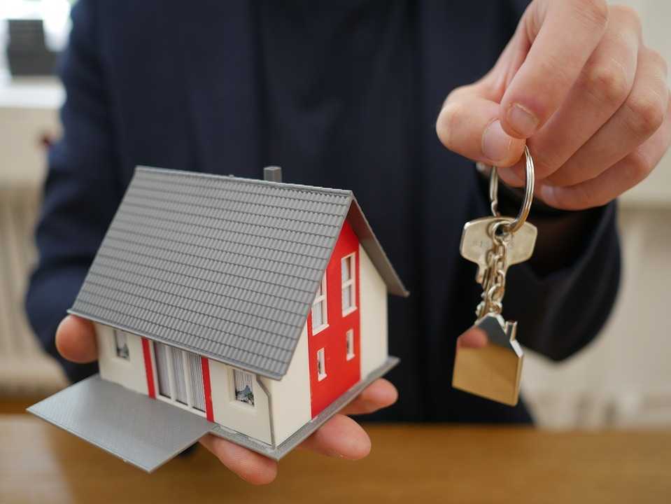 8110 de persoane sunt beneficiari ai Programului „Prima Casă”