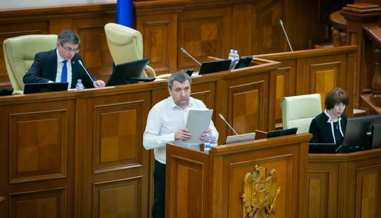 Studenții Academiei „Ștefan cel Mare” a MAI vor deține calitatea de funcționar public cu statut special