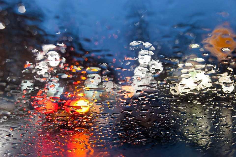 Vreme înnorată și ploioasă. Prognoza meteo
