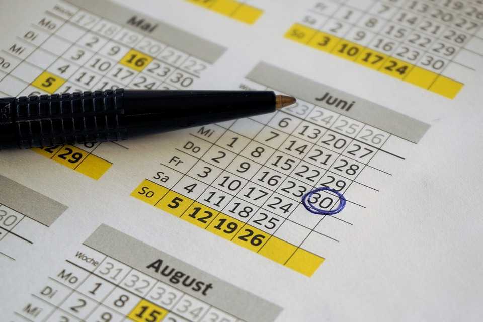 Guvernul a declarat libere zilele de 1 și 2 iunie 2023