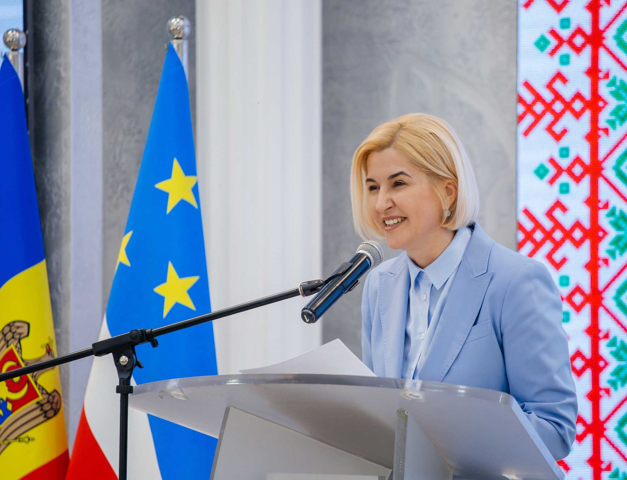 Irina Vlah: Maia Sandu creează un cult al personalității din persoana sa / VIDEO