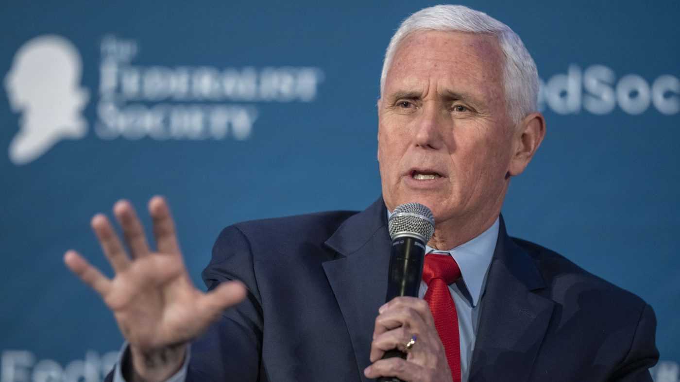 Mike Pence și-a anunțat candidatura la Casa Albă. Îl va înfrunta pe Donald Trump