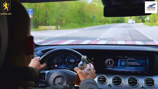 Polițiștii desfășoară pe tot teritoriul R.Moldova, acțiuni cu genericul „Alcool & Drugs”