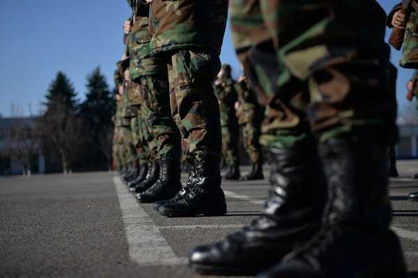 Armata Națională desfășoară exerciții cu rezerviștii Forțelor Armate