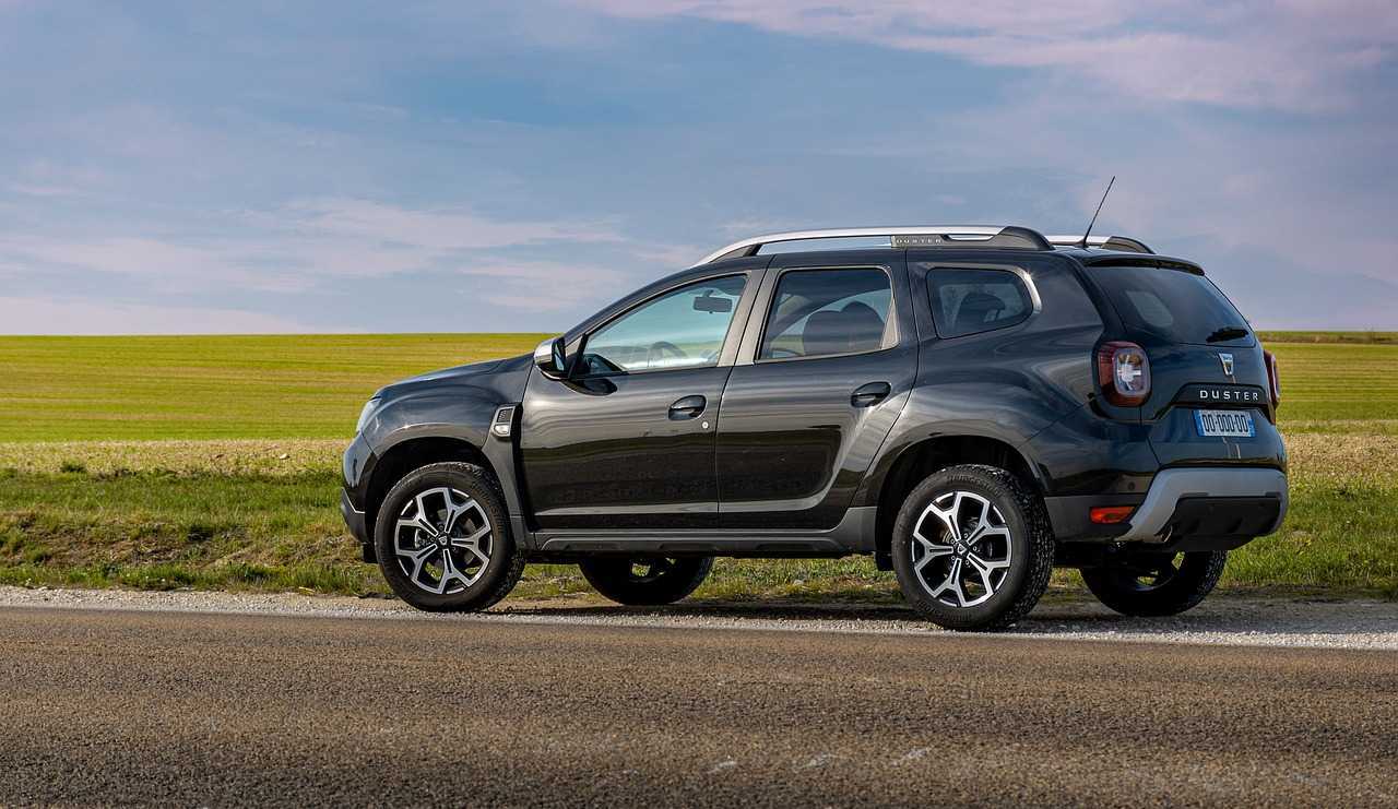Dacia mizează pe motorul cu combustie