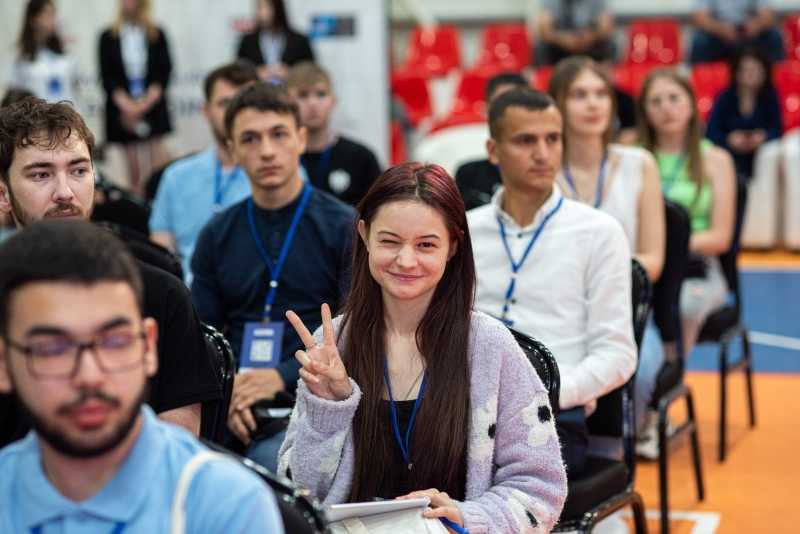Moldova Youth Forum: Drumul european al Moldovei poate fi construit doar cu implicarea tinerilor