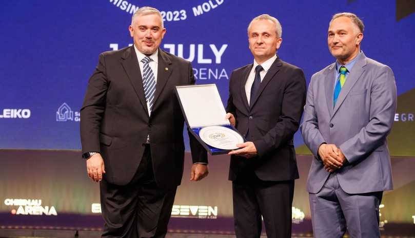 Oficiali ai sportului european și mondial: Campionatul european de haltere din Moldova, o competiție organizată impecabil / VIDEO