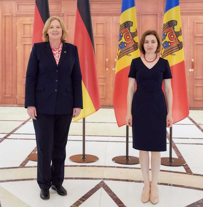 Maia Sandu s-a întâlnit cu președinta Bundestagului Republicii Federale Germania, Bärbel Bas