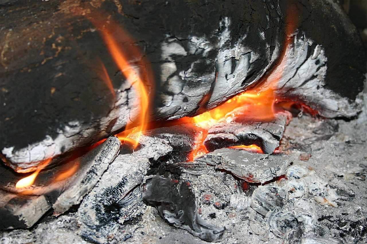 SĂ FIE CLAR: De ce nu scad tarifele la gaz. Banca Națională explică
