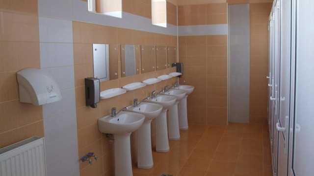 Blocurile sanitare din 25 de instituții de educație vor fi reabilitate