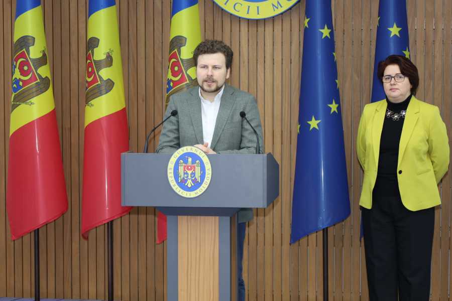 MEC anunță o serie de măsuri de debirocratizare a sistemului educațional