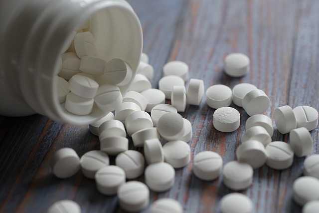 Bolnavii de cancer, rămași fără medicamente: Unii sunt nevoiți să plece în România