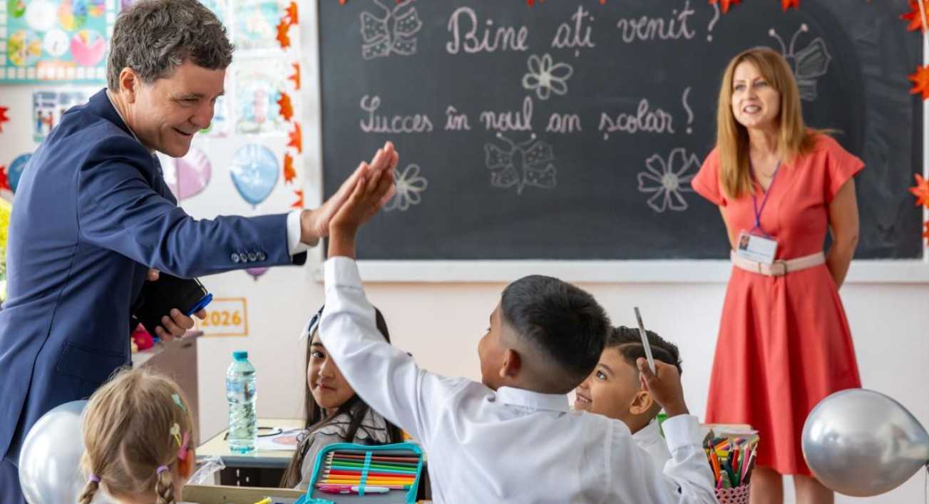 Nicușor Dan: Rezultatele PISA 2025, un semnal de alarmă pentru România. „Trebuie să investim mai mult în educație”