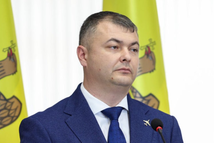 Peste 120.000 de lei lunar pentru șeful Aeroportului? Spoială explică de unde vine suma