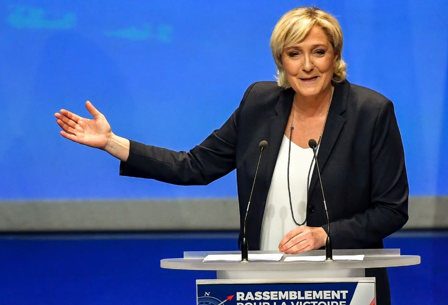 Marine Le Pen: Franța nu mai poate ajuta financiar Ucraina la nivelul actual