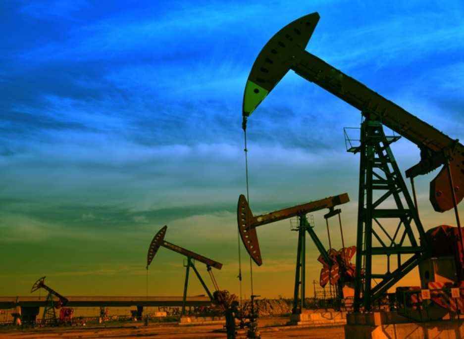 Chinezii anunță o metodă care ar putea revoluționa rafinarea petrolului: consumul de energie scade cu 91%