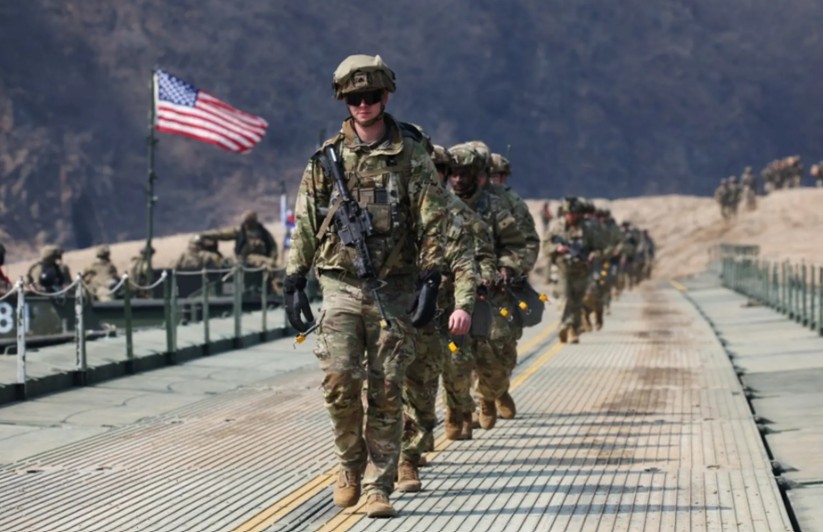 Trump anunță „progrese majore” pentru o bază militară americană în Polonia