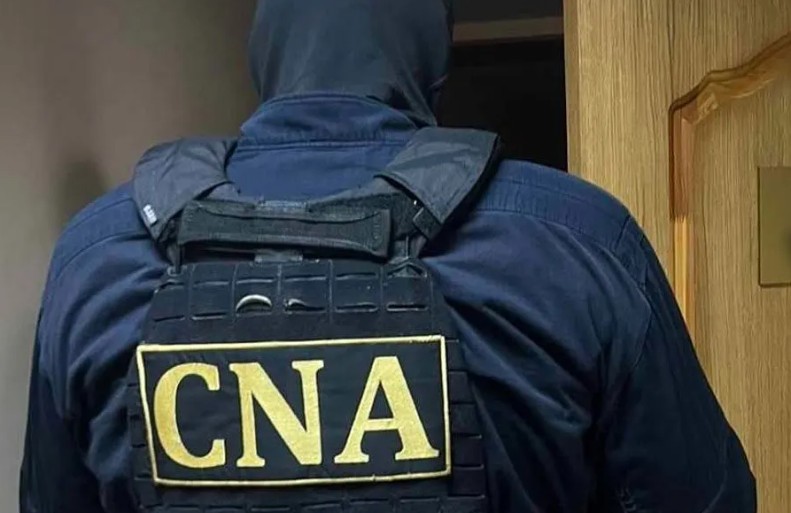 CNA: Arestări și sechestre de milioane în mai multe dosare de corupție