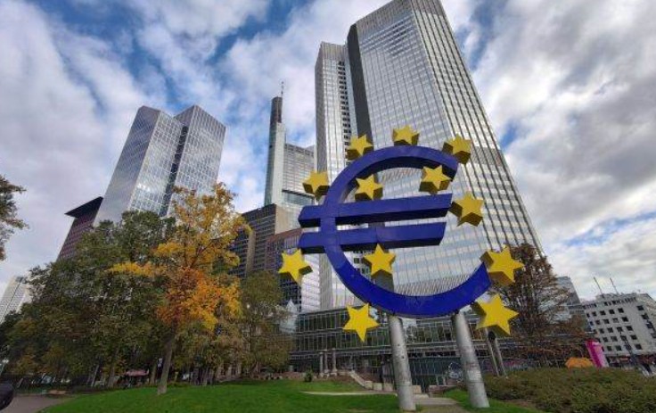 Economia zonei euro dă în clocot, dar inflația lovește din nou: prețurile au sărit la 3,8%