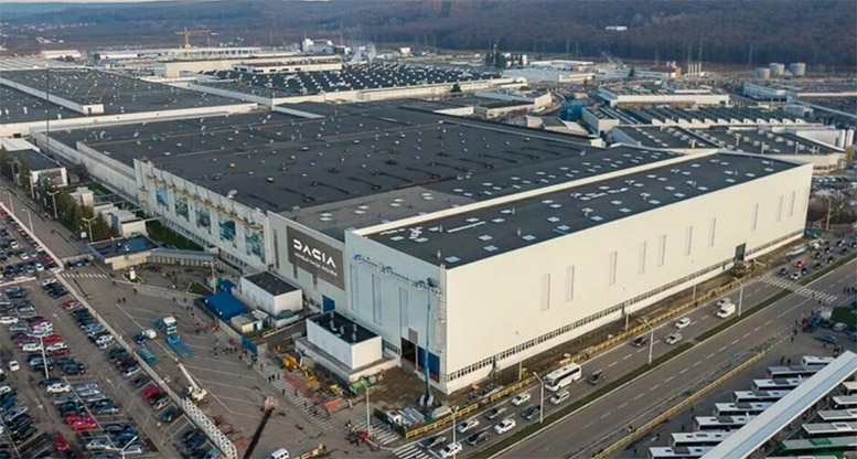 Dacia oprește producția la Mioveni două zile și pregătește un nou val de plecări voluntare