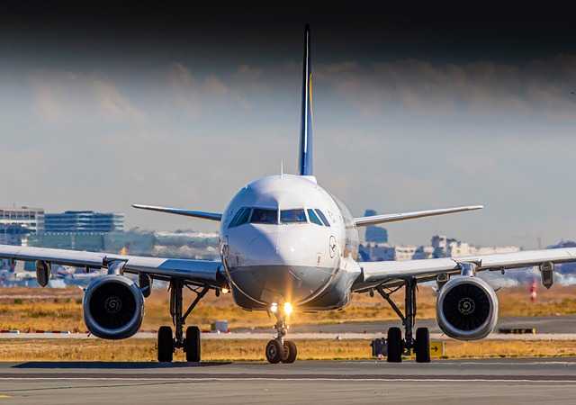 Aeroportul Chișinău, preferat de turiștii ucraineni. Varșovia și Rzeszów pierd teren