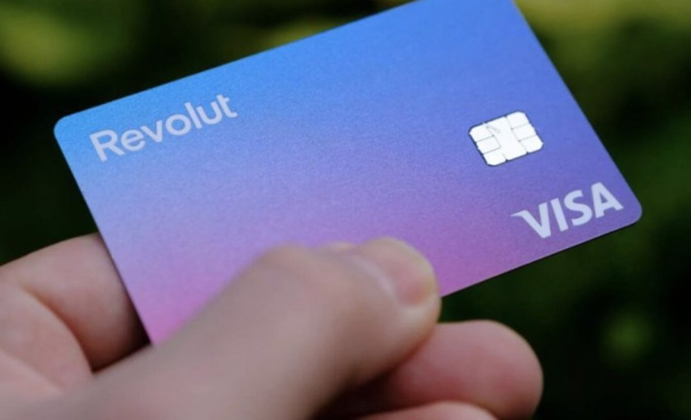 Probleme la Revolut în România și în alte țări: Unele servicii nu pot fi accesate