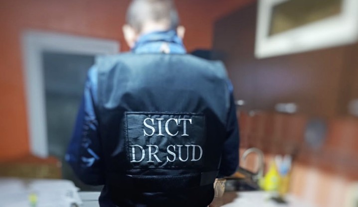 Poliția de Frontieră investighează o schemă de falsificare a documentelor